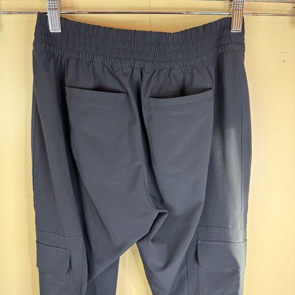 Athleta Chelsea Travel Commute‎ Cargo Black Pants Size 2 Active Street Wear - Picture 9 of 9